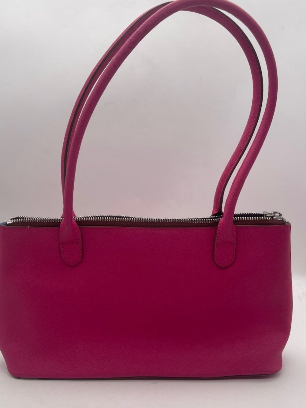 HOBO The Original Pink Coated Leather Shoulder Bag T26